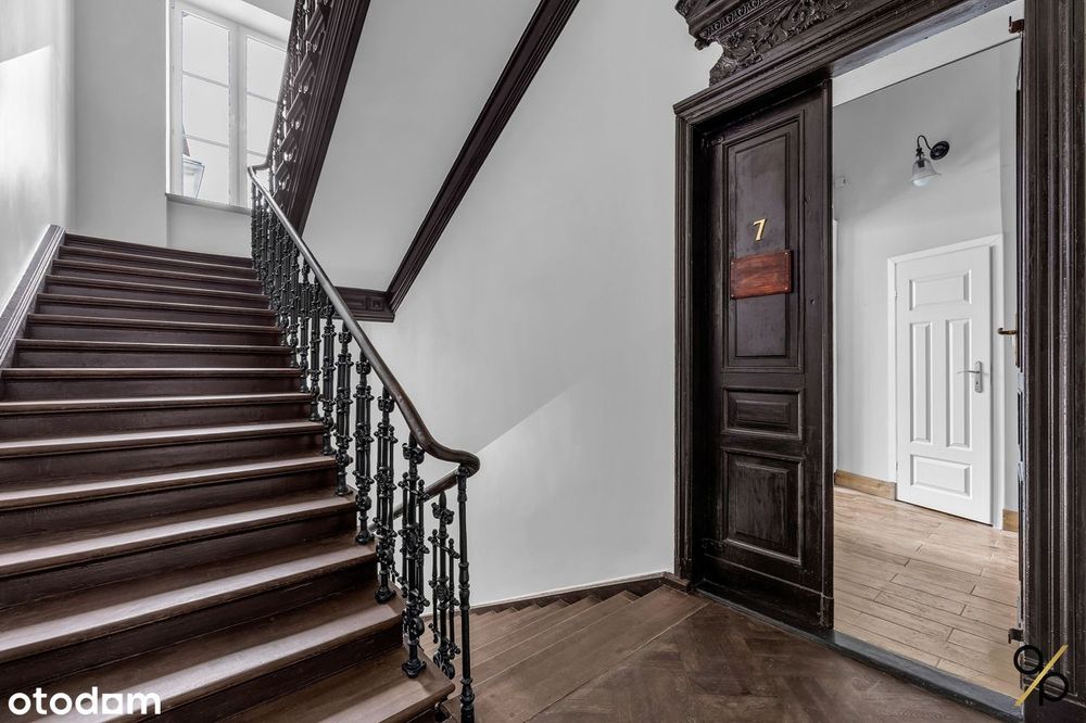 Piękna 3 - lokal 18 m²  kamienica premium przy Ambasadzie USA, parking