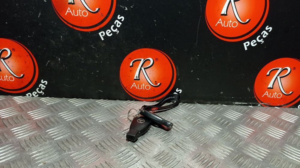 Chave Mercedes-Benz Vito / Mixto Caixa (W639)