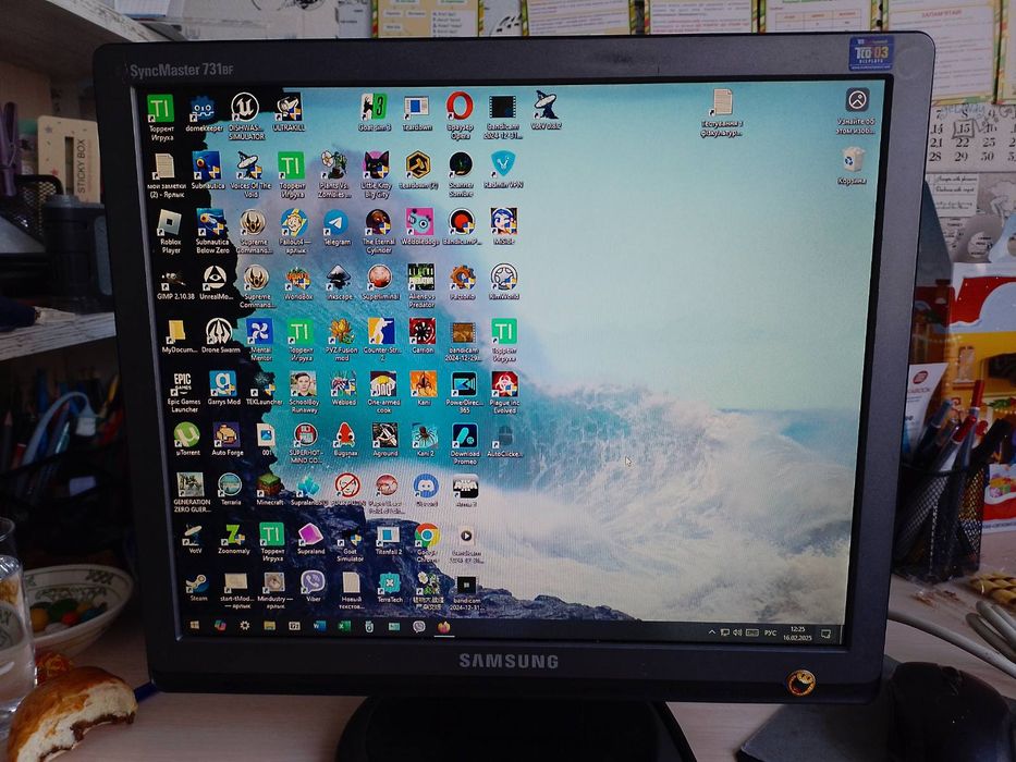 Монитор 17", Samsung 731BF