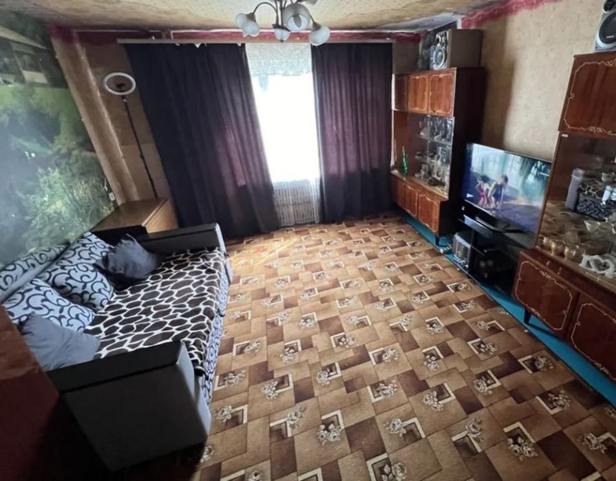 Продам 2-комн квартиру в районе 20-Летия Победы ул.