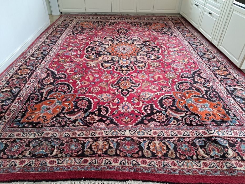 Cudny Perski dywan z Iranu Isfahan 290x420cm ręcznie tkany wełniany.