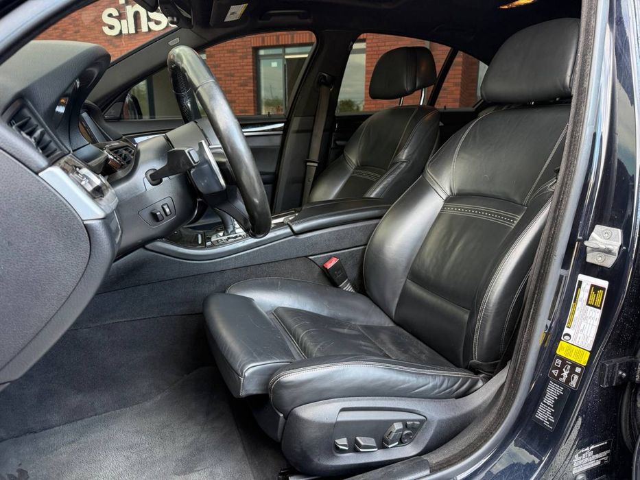 Bmw 5 2016 рік свіжо пригнана