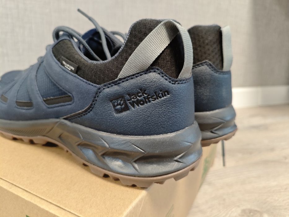 Нові кросівки Jack Wolfskin Woodland 2 Texapore Low