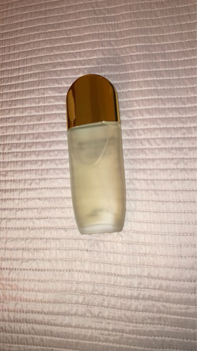 Perfum pheromone