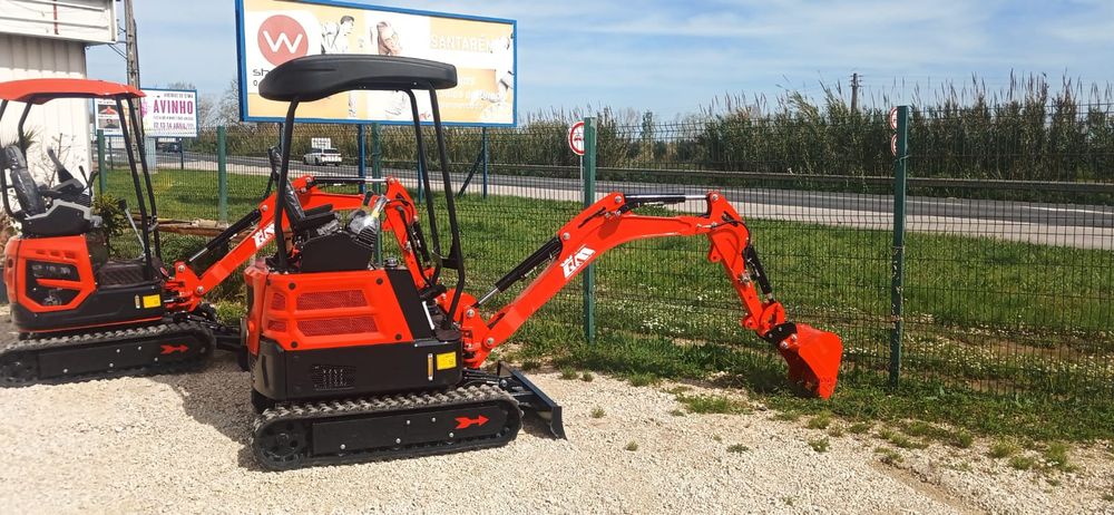 Mini giratória 2000kg,c/ 3 baldes