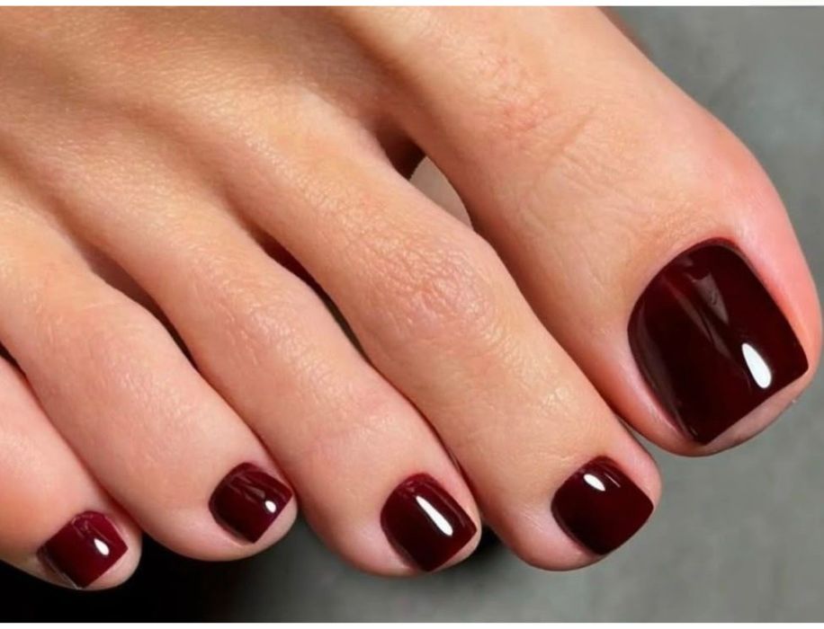 Наращивание,маникюр,педикюр .Позняки,Осокорки.РАБОТАЮ В ОТКЛЮЧЕНИЯ