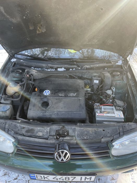 Volkswagen Golf 4 1.6 Газ/Бензин