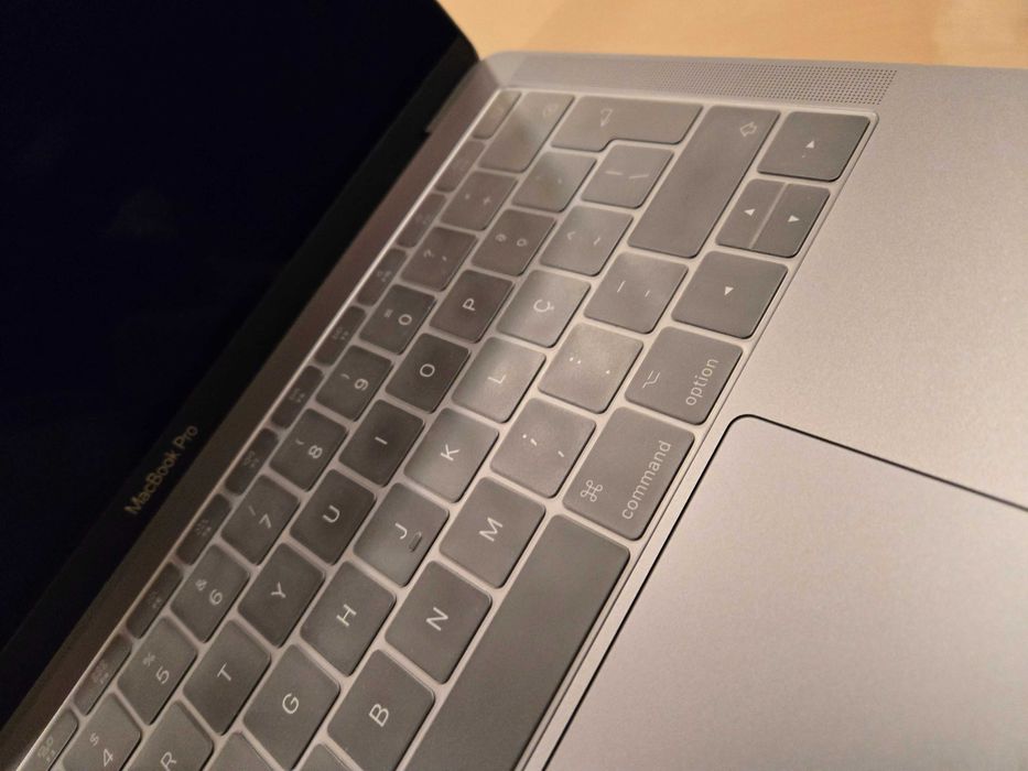 Macbook pro retina 2017 como novo
