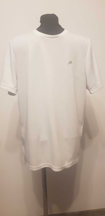 T-shirt marki Martes- rozmiar M
