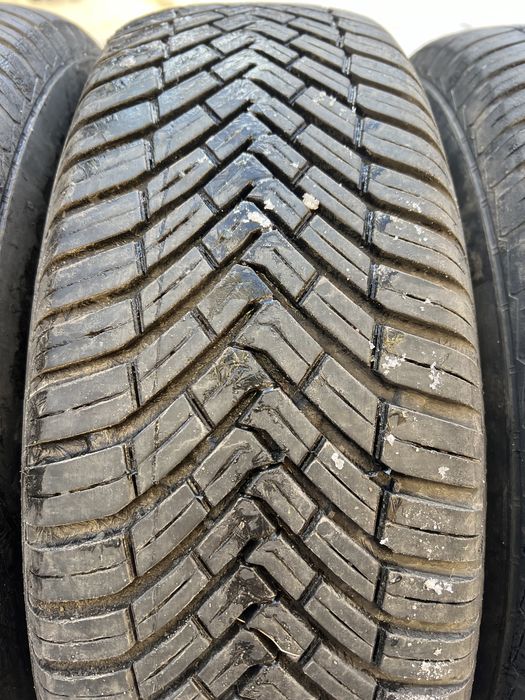 Шини 185/70 R14 Comtinental
