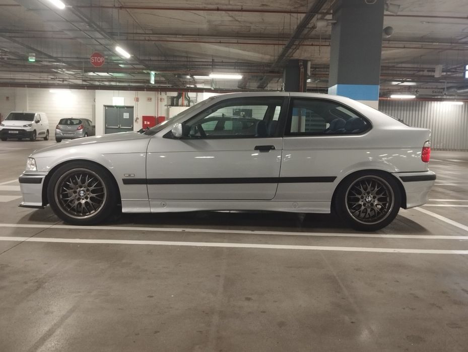 BMW E36 318Ti  MI44 gasolina  Compact