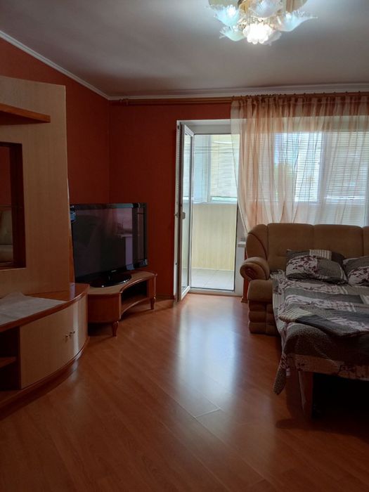 Продам квартиру на первой морской линии.