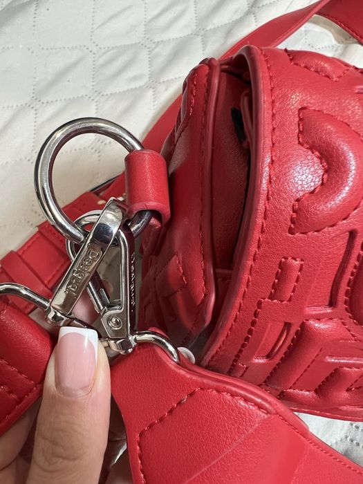 Desigual сумка червоного кольору