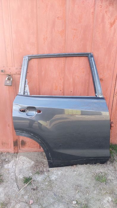 Двери Subaru forester SK