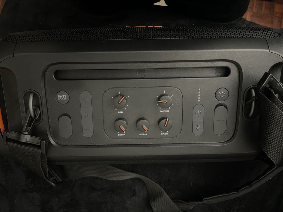 JBL PARTY box on the go