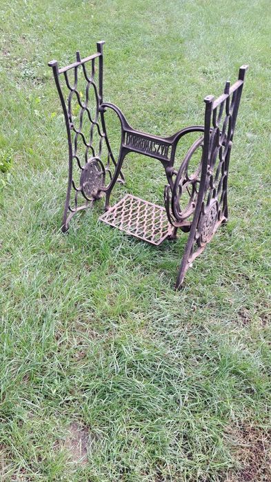 Nogi od maszyny do szycia