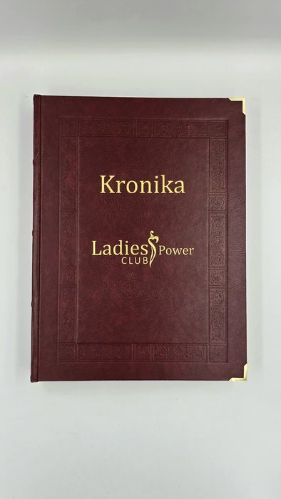 Kronika B4 z dowolnym złotym nadrukiem