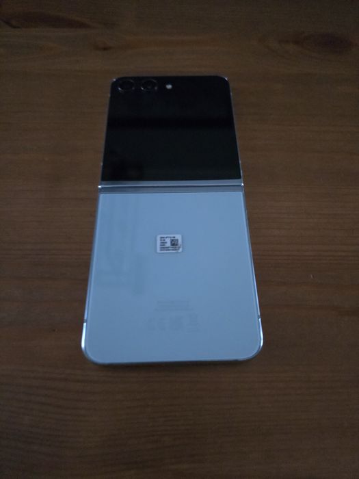 Samsung Galaxy Z Flip 5