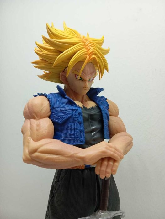 Figura ação Trunks Dragon Ball Z tamanho 25cm (Novo)