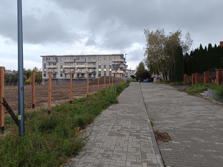 Ogrodzenie tymczasowe siatka leśna słupek drewniany betonowy