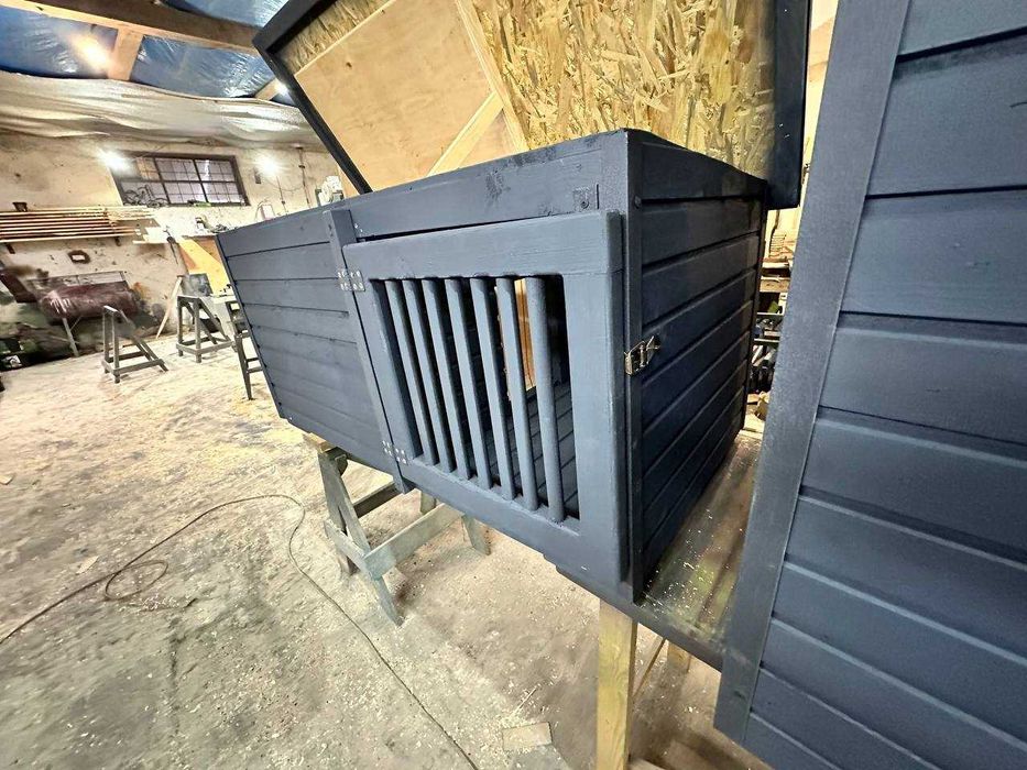 Утеплена буда для собаки з тамбуром та дверцятами!