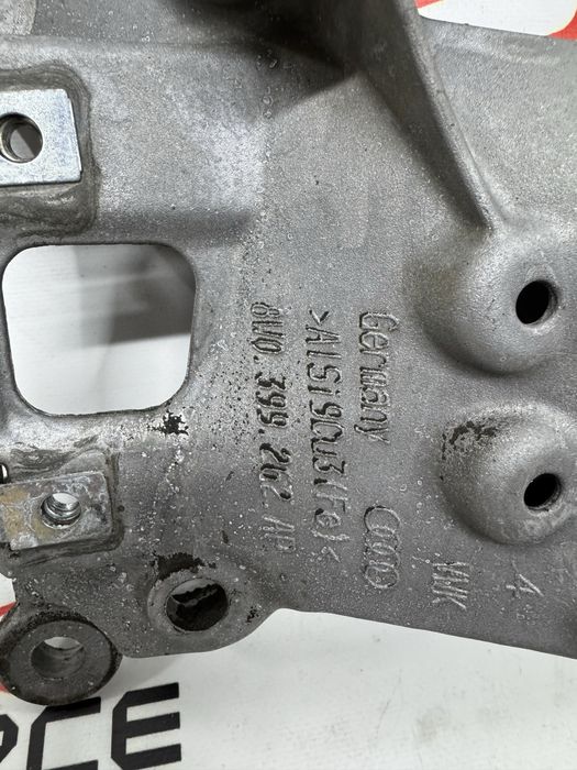 Траверса кронштейн коробки / лапа АКПП кріплення Audi A4 B9 / A5 B9