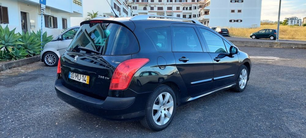 Peugeot 308 SW — fotografia 3