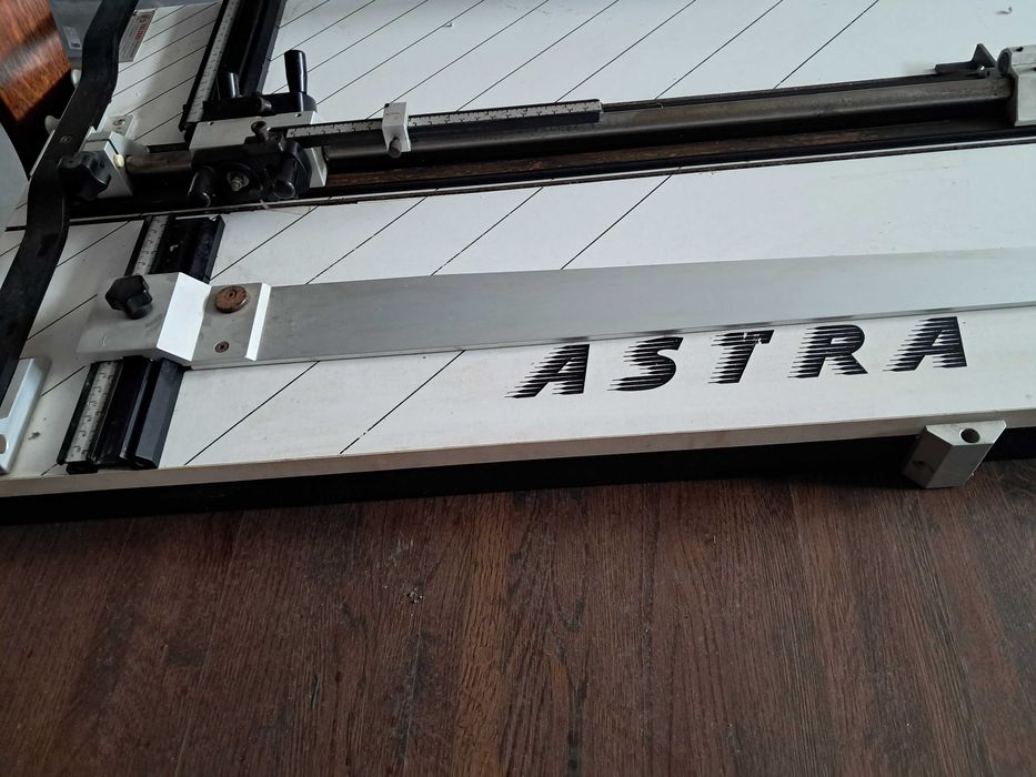 Cortador manual de passepartout valiani astra 150