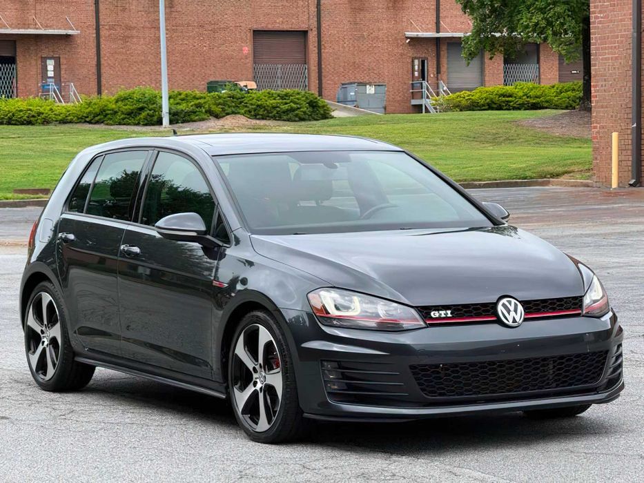 Volkswagen Golf GTI SE      2015