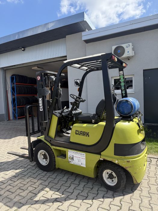 Wózek widłowy Clark CMP15L LPG 1,5T