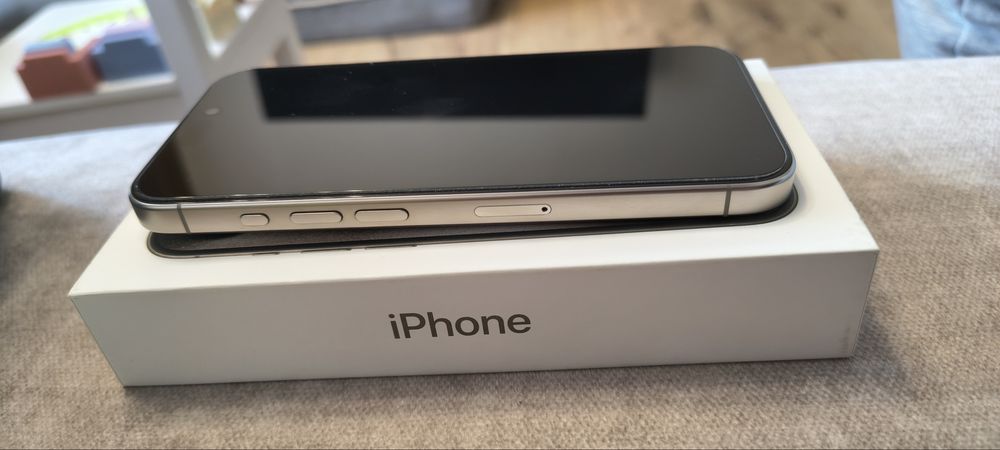 Iphone 15 Pro | 128GB | Naturalny Tytan - Stan idealny