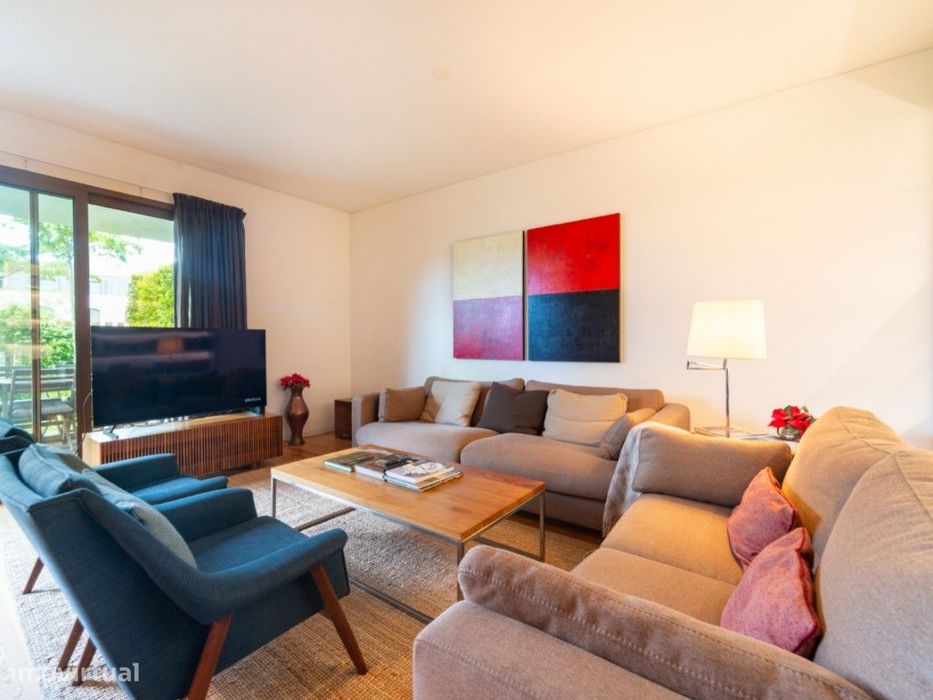 Apartamento T2 de Luxo com Jardim Privativo no Restelo, inserido em...