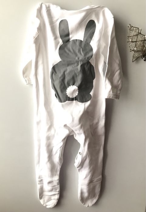 Человечек с аппликацией зайчик 3-6 мес