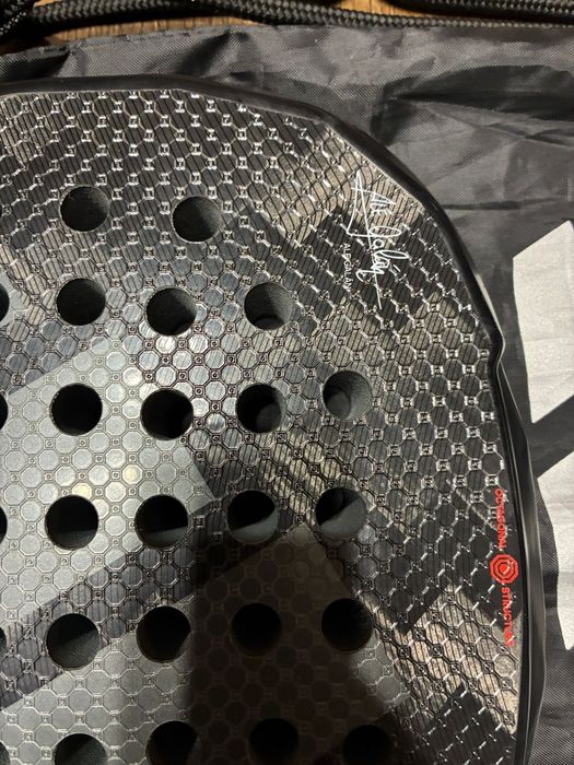 Raquete Padel Adidas Metalbone HDR+ 2025