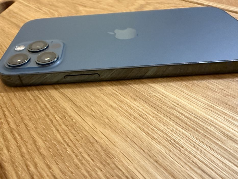 IPHONE 12 Pro на 256 GB