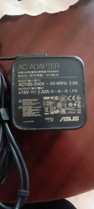 Carregador original ASUS de 65W
