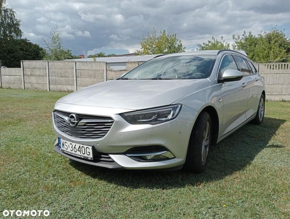 Opel Insignia 2.0 170km