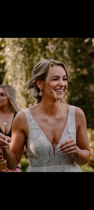 Suknia ślubna atelier Juliette zlamana biel