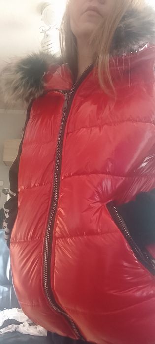 Pikowany bezrękawnik  polyskowy