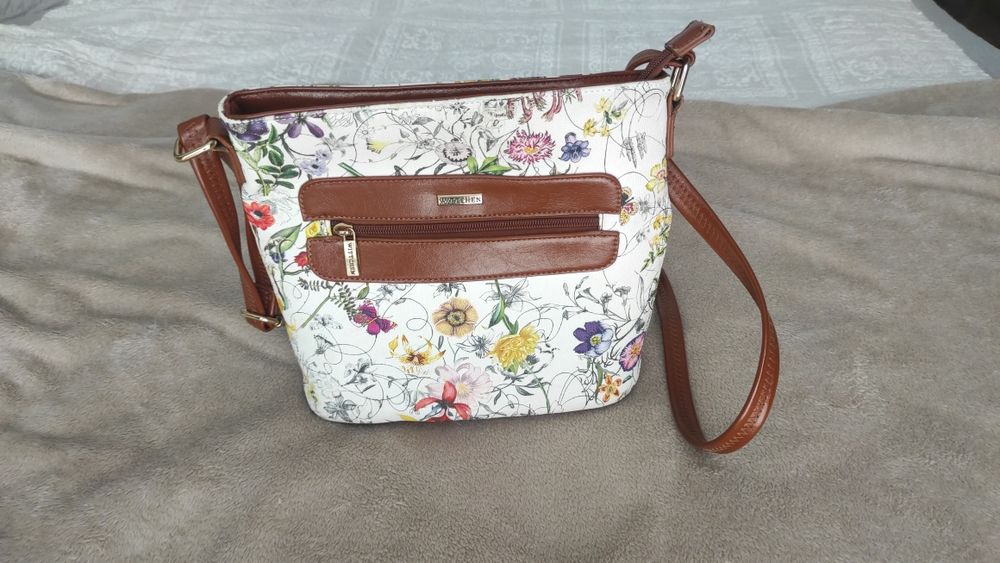 Torebka Wittchen na długim pasku