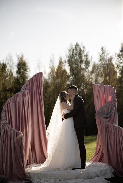 Оренда декоративного каркасу (весілля, день народження,фотозона)