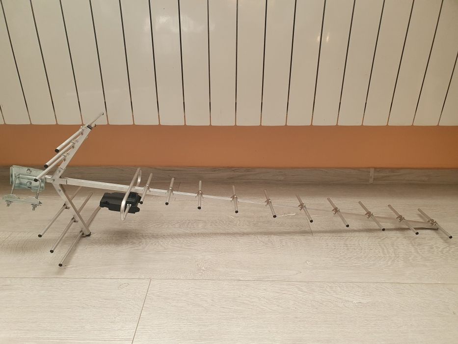 Antena dvb-t dipol 19 rurka