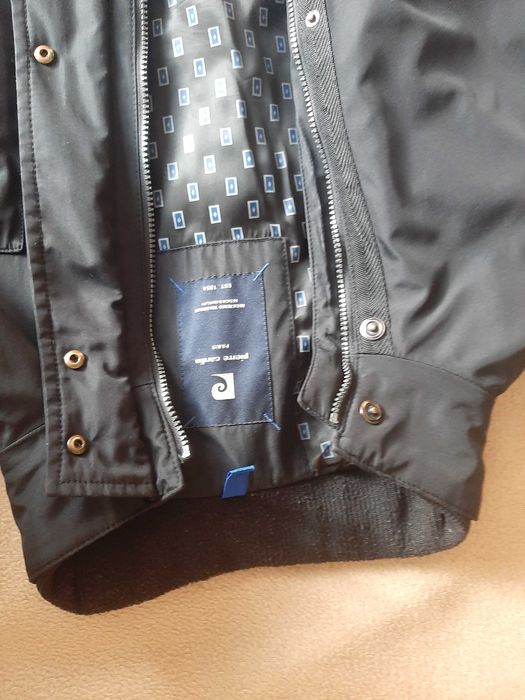 Duża męska kurtka zimowa Pierre Cardin.