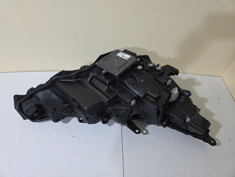 Фара ліва Lexus NX 2022-2026 Triple Led USA