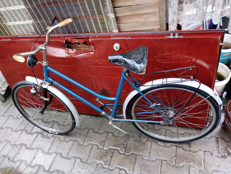 Damka rower niebieski