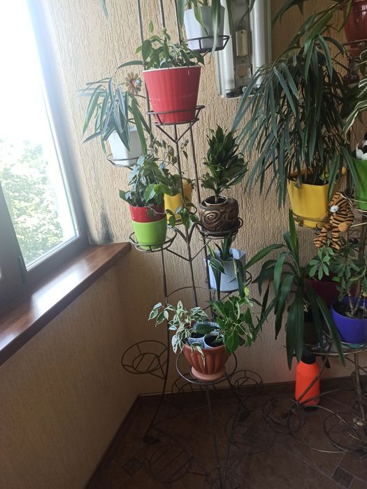 Подставка для цветов.Башня