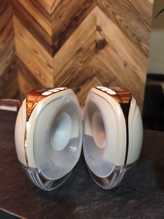 Dwa Laktatory Canpol Babies muszlowe do stanika