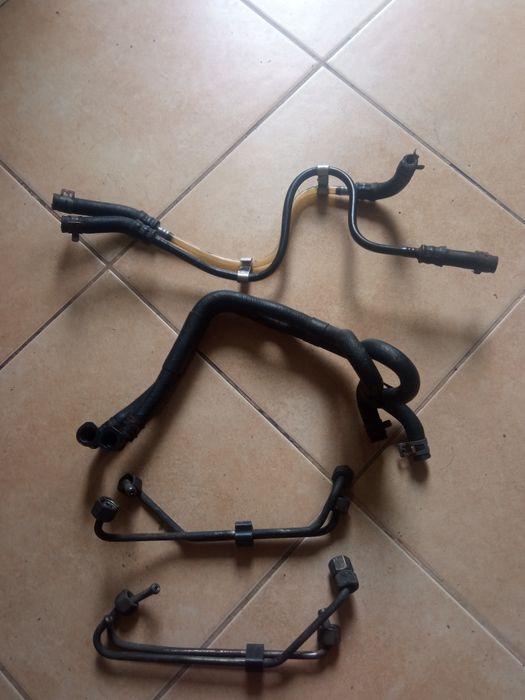 Паливні трубки, шланги Шкода Октавія Тур