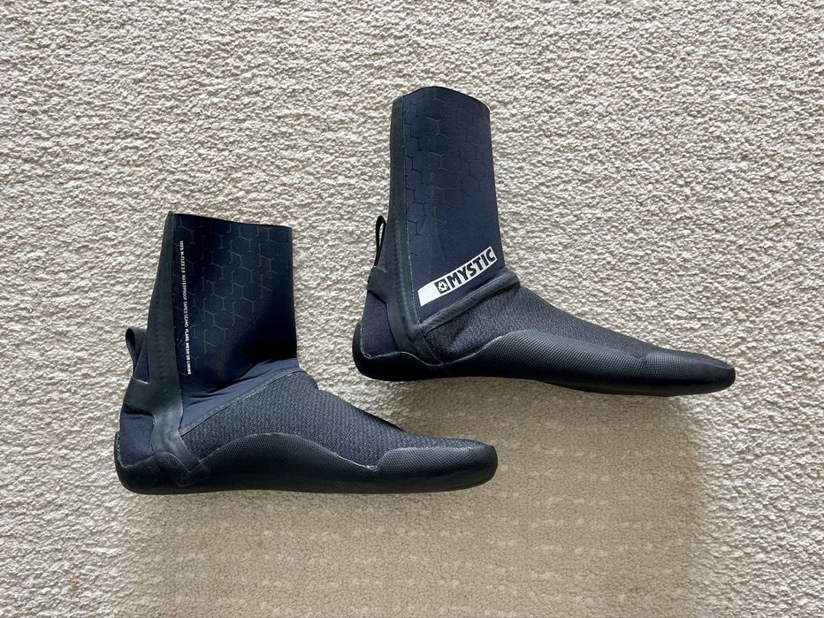 Botas Mystic Neoprene 5mm NOVO (Tamanho 43)