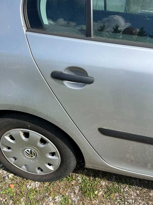 drzwi tył tylne tylnie prawe vw golf v 5 1k0 2003 -2009 hatchback 5 drzwi la7w srebrne